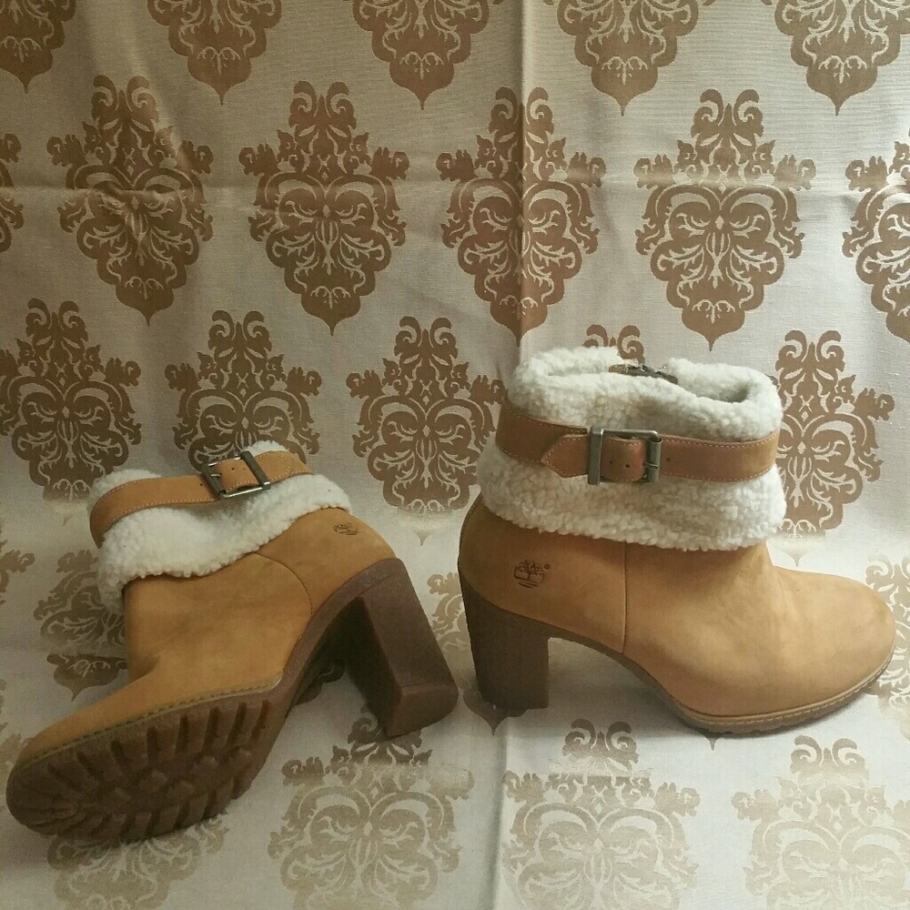 Timberland faux fur booties